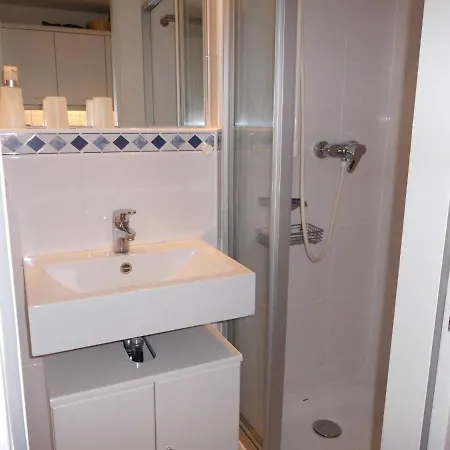 Loreley-12 דירה *